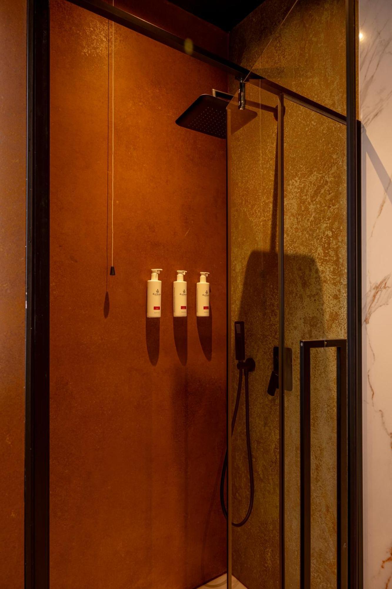 La Duse Luxury Rooms เปสการา ภายนอก รูปภาพ